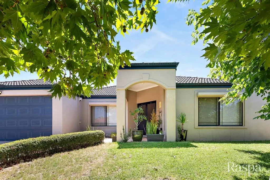 16 Lomax Court, Beeliar, WA 6164