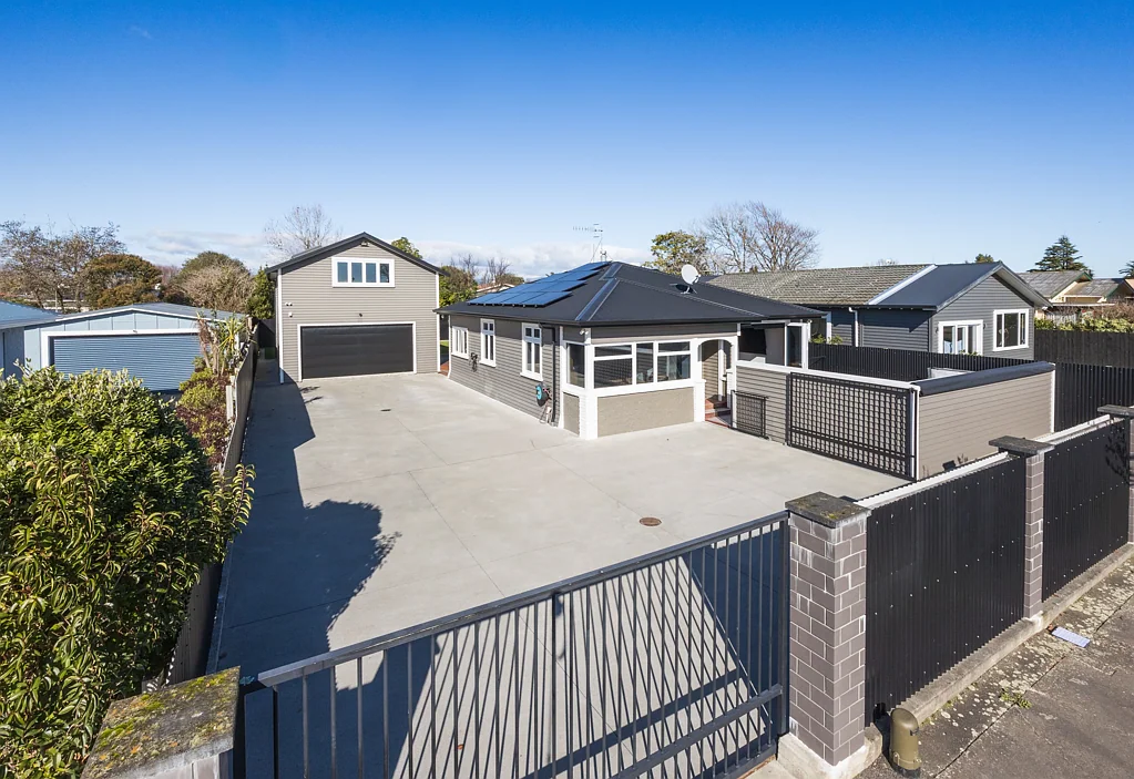 Palmerston North Central 5બેડરૂમ Feature-Packed & Future-Ready