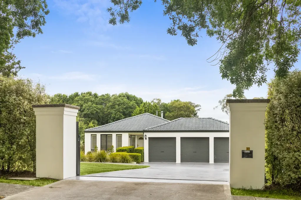 Bowral 4कमरा Where space and style meet in beautiful Bowral