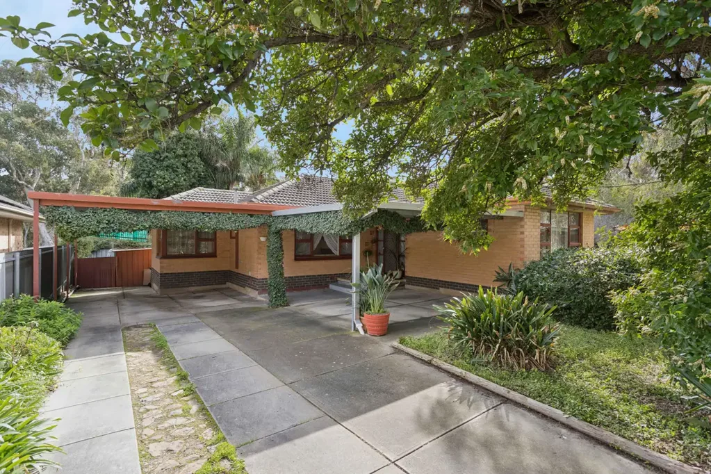 Valley View 3બેડરૂમ Well Loved Family Home of 60 Years!