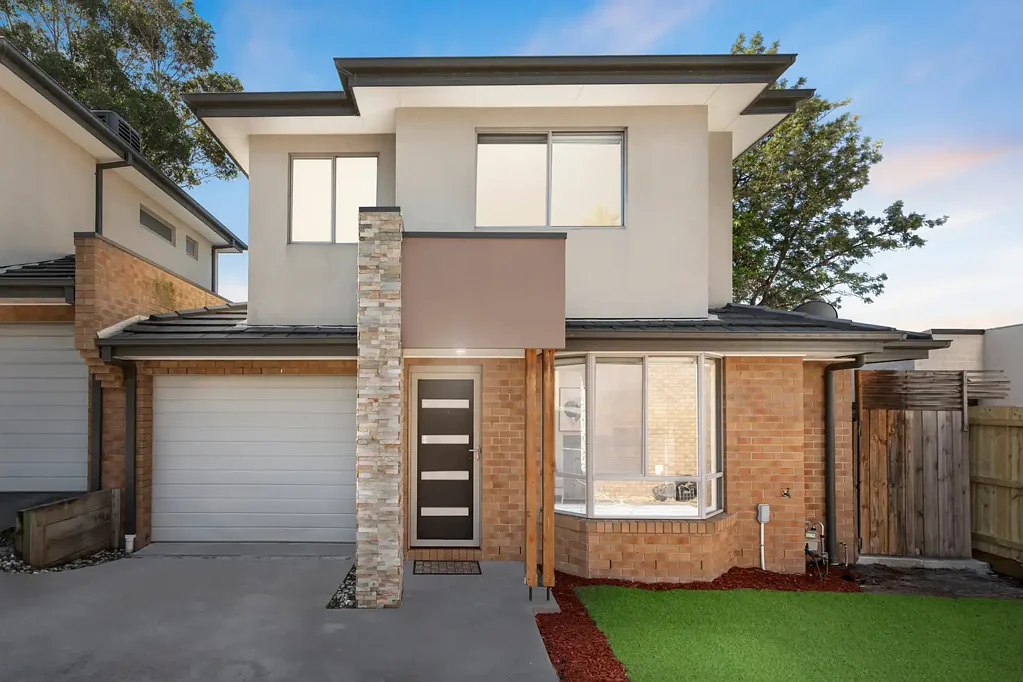17D Inverness Street, Clarinda, VIC 3169
