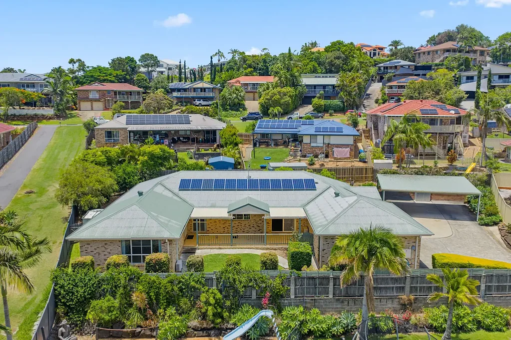 8 Rosslea Court, Banora Point, NSW 2486