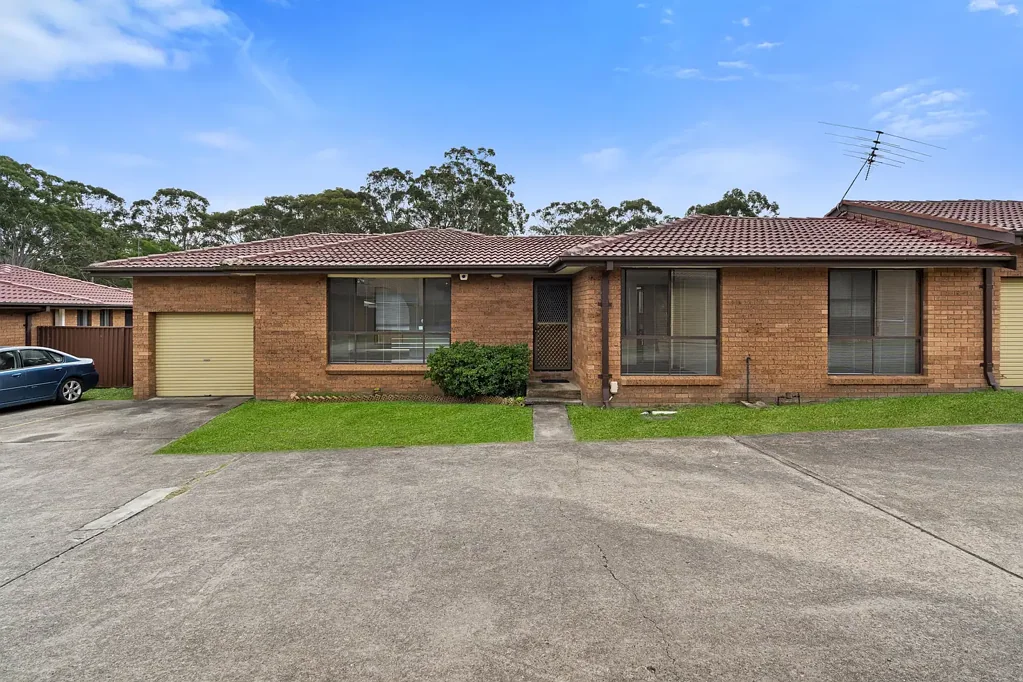 Macquarie Fields 3બેડરૂમ DEPOSIT TAKEN - OPEN HOME CANCELLED!