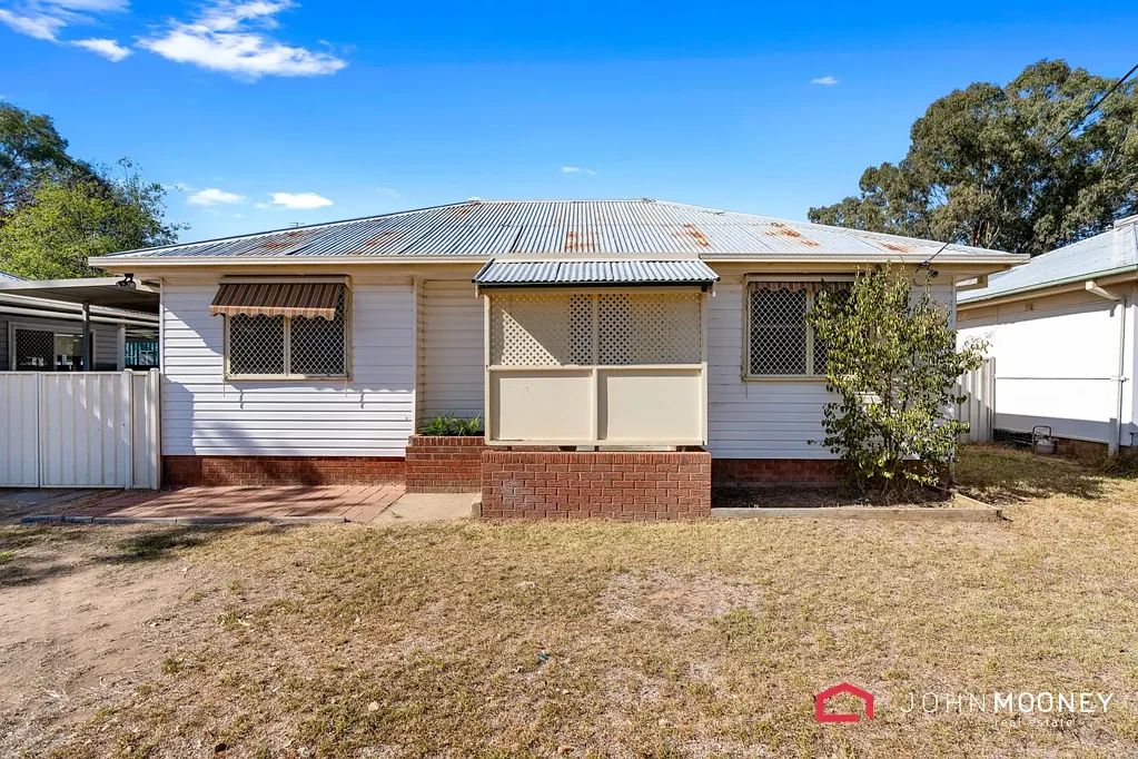 7 Victoria Street, Mount Austin, NSW 2650