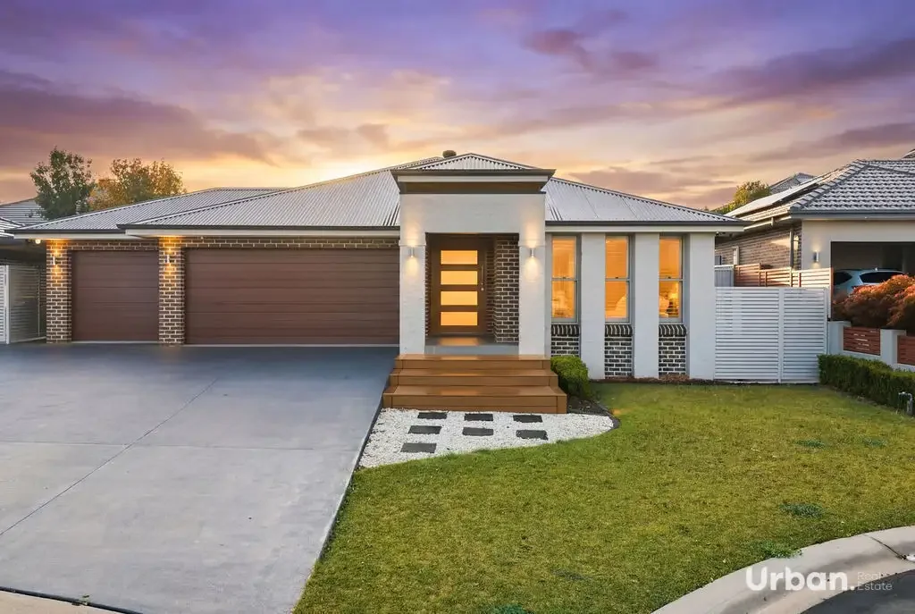 Oran Park 4chambre Elegant Family Living that Ticks All The Boxes