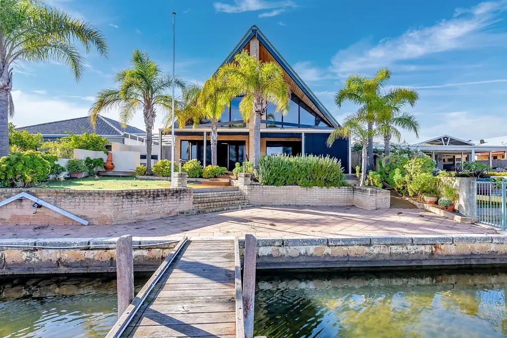 38 MURRAY WATERS BOULEVARD, South Yunderup, WA 6208