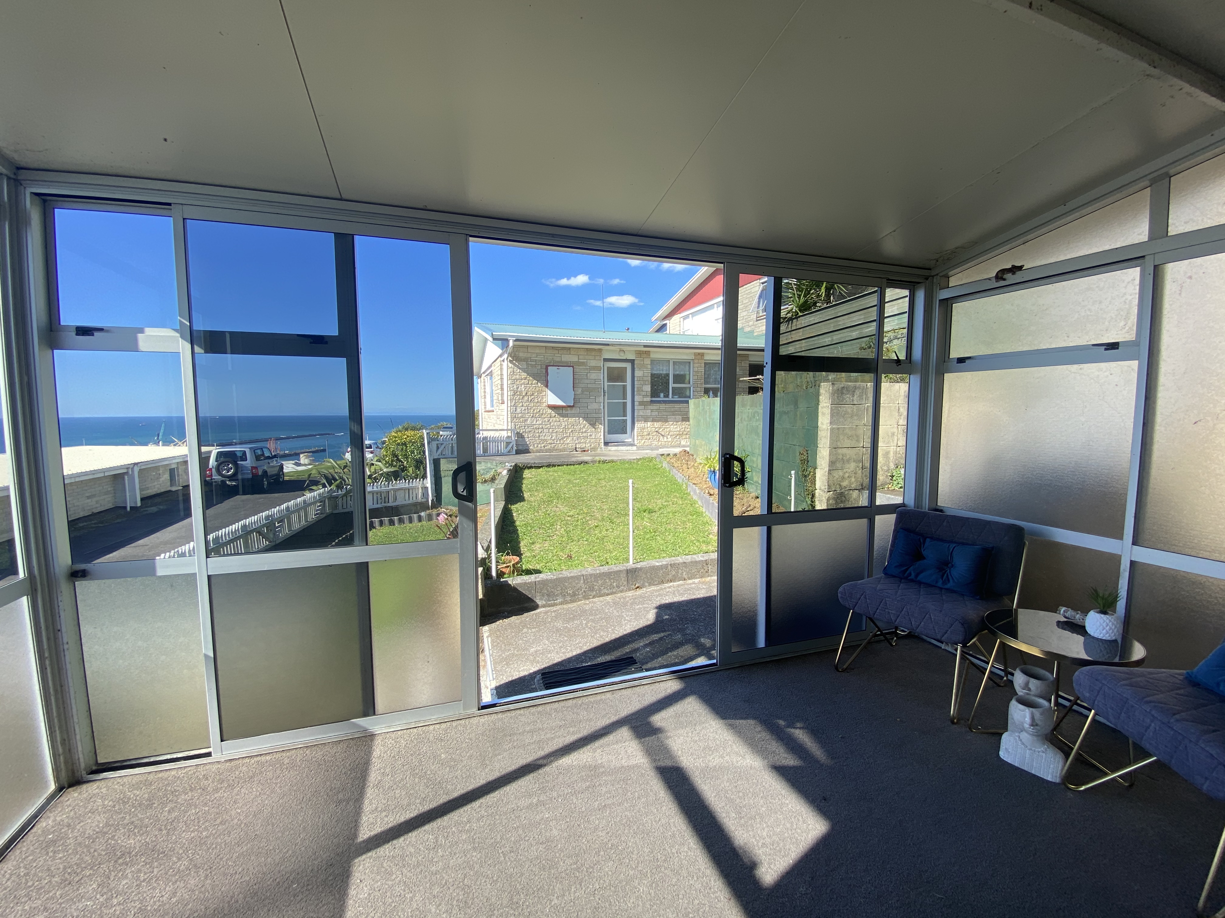 27c Port View Crescent, Moturoa, New Plymouth, 2房, 1浴