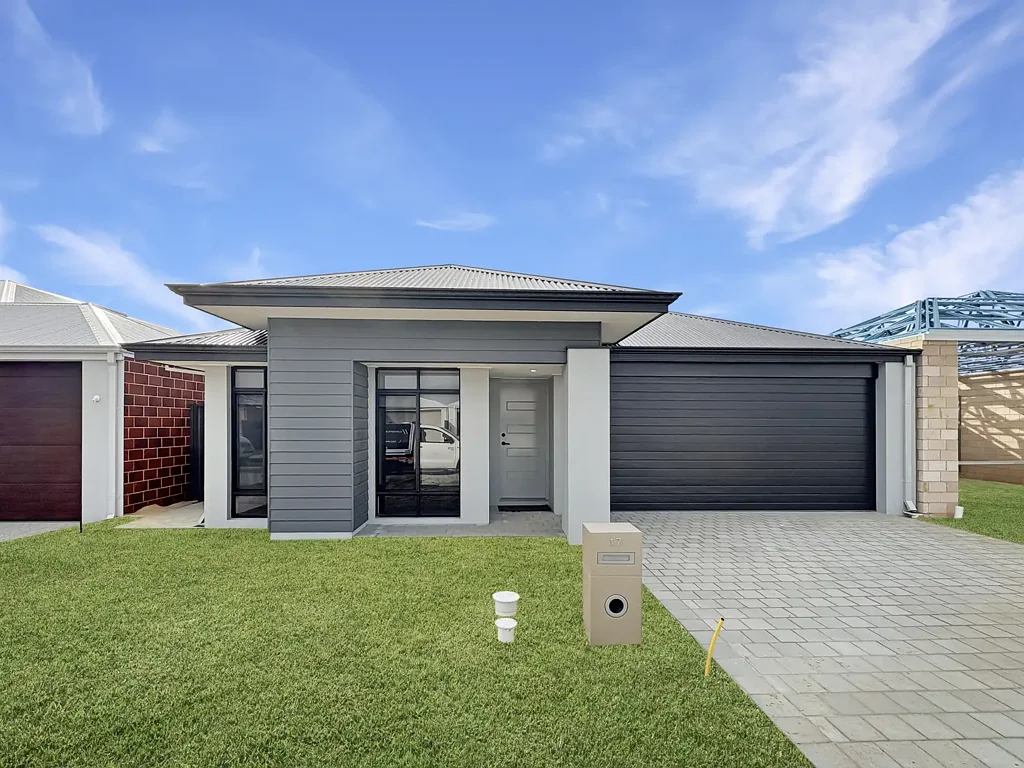 BRAND NEW 4 X 2 FAMILY HOME WITH THEATRE !