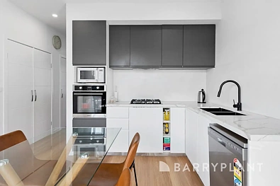 11 Merlow Street, Albion, VIC 3020, 3房, 2浴, Townhouse