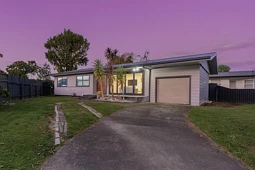 31 Apollo Parade, Milson
