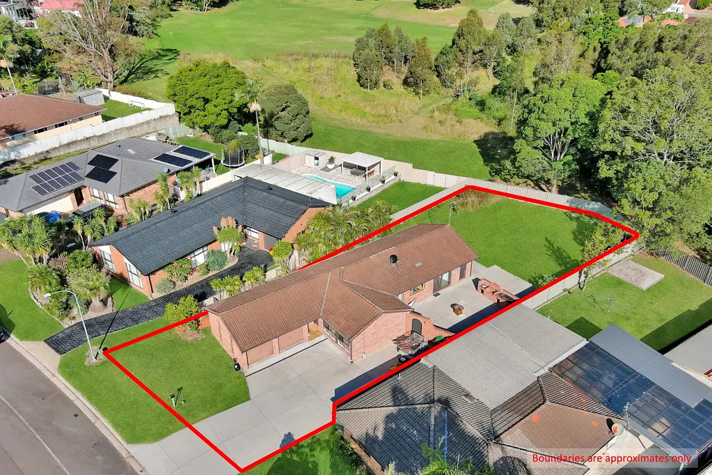 Dapto 4房  Renovated Home On A Large Blank Canvas Block