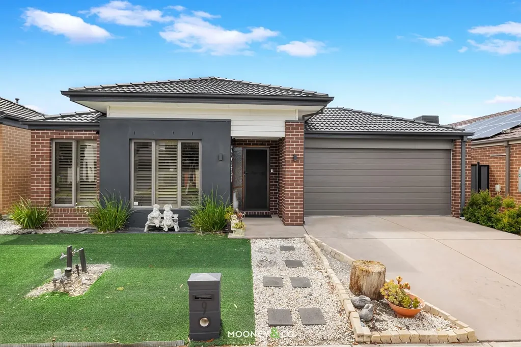 9 Tilia Drive, Cranbourne North, VIC 3977