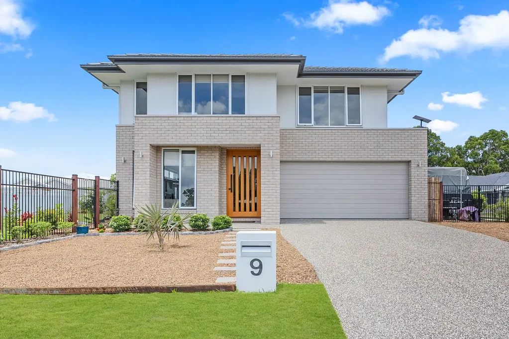 Burrum Heads 5 Slaapkamer Luxury Coastal Living - Space, Style and a Stroll to the Beach