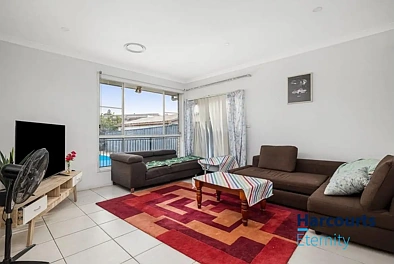 16 Austin Crescent, Constitution Hill, NSW 2145, 4房, 2浴, House