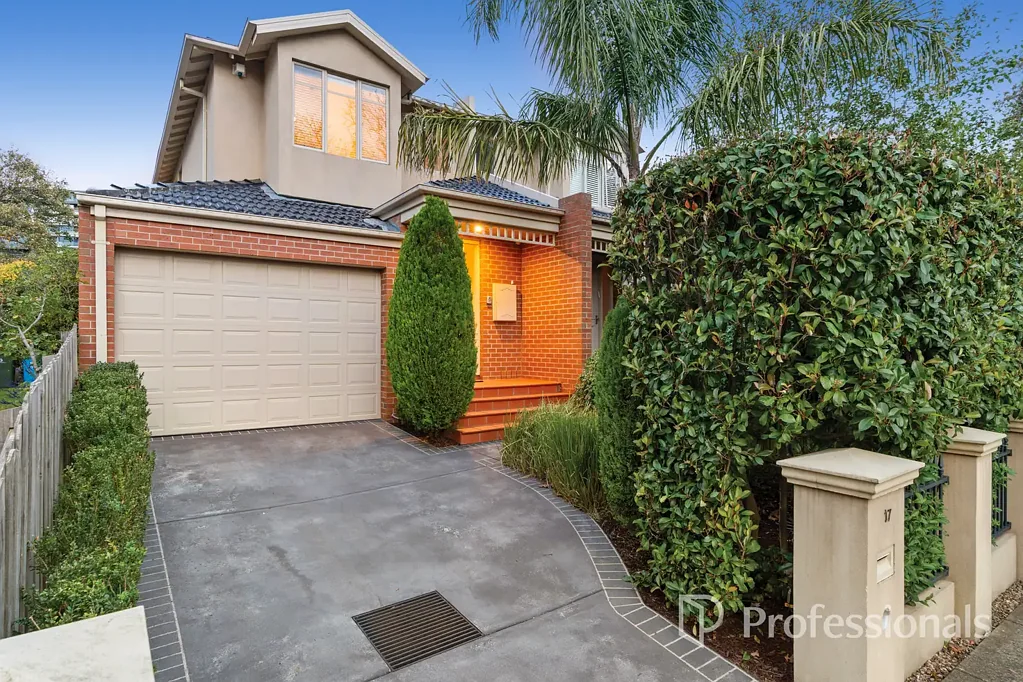 17 Kaikoura Avenue, Hawthorn East, VIC 3123