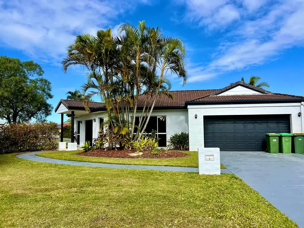 2 The Parade, Helensvale, QLD 4212
