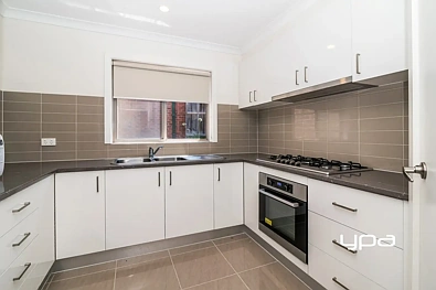 ਰਸੋਈ - 2 Martens Ct, Sunbury, VIC 3429