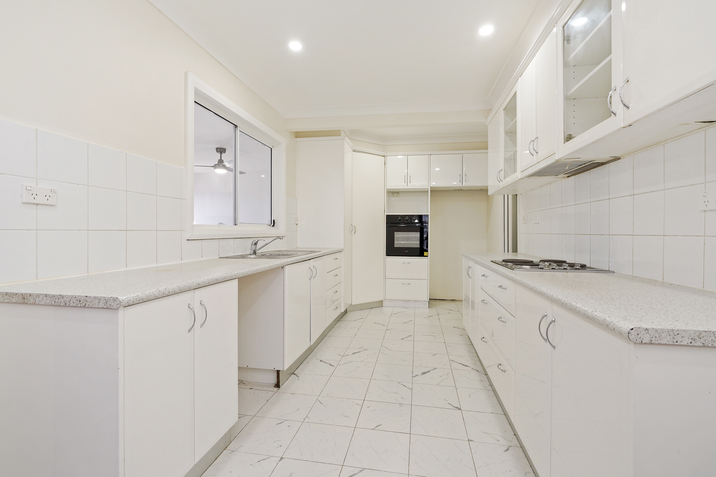 18 COLLINS AV, LURNEA NSW 2170, 0 ห้องนอน, 0 ห้องน้ำ, House