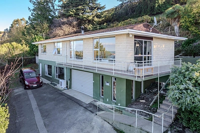 Oamaru 3 Bedroom A PLACE TO CALL HOME