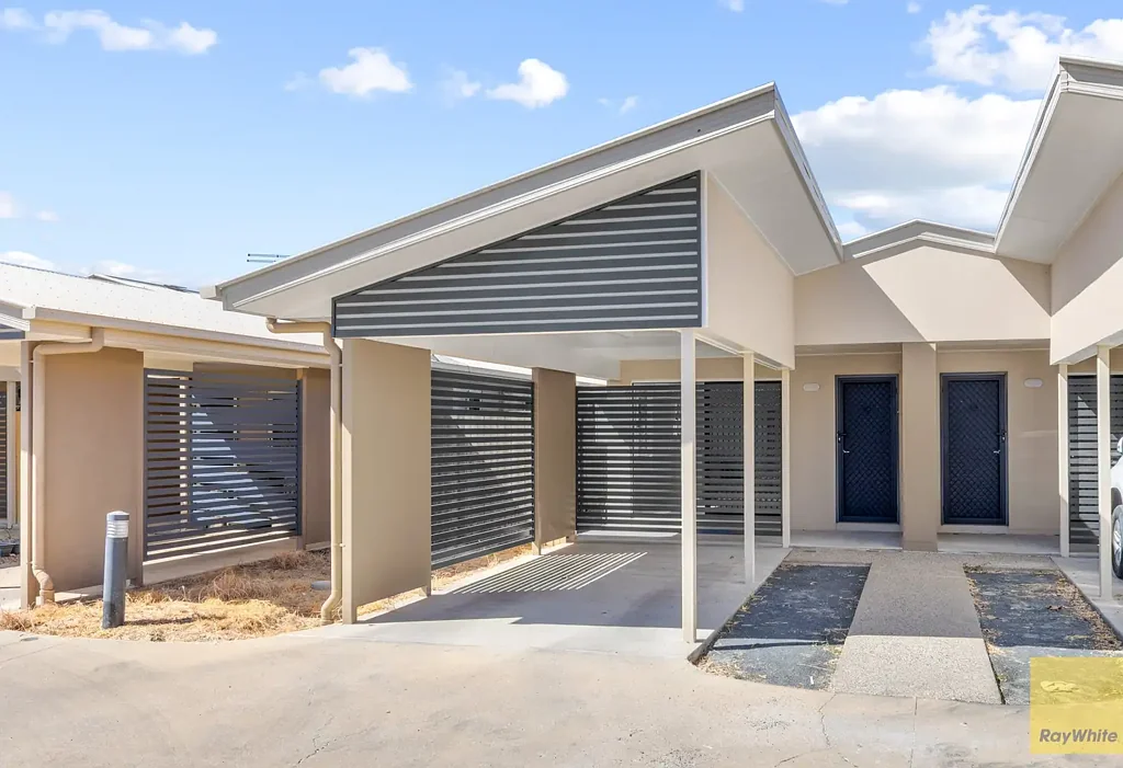 Emerald 2 Bedroom NEW UNIT - READY FOR IMMEDIATE INSPECTION