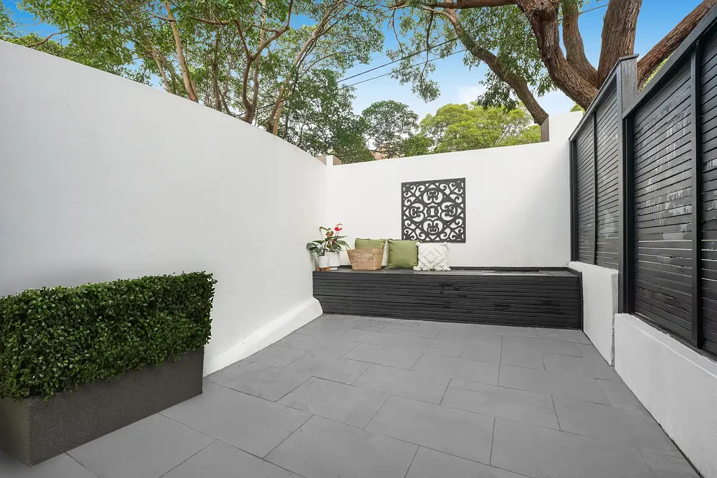Sophisticated Contemporary Living in a Premier Bellevue Hill Address
