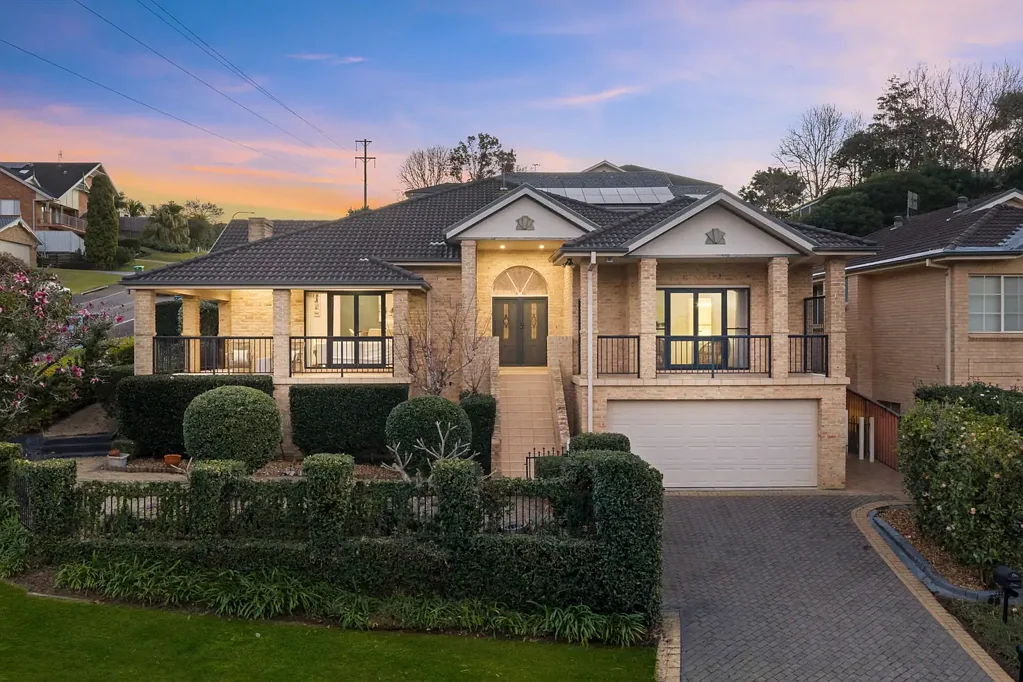 Terrigal 3房  Grand Proportions, Timeless Character and Endless Potential