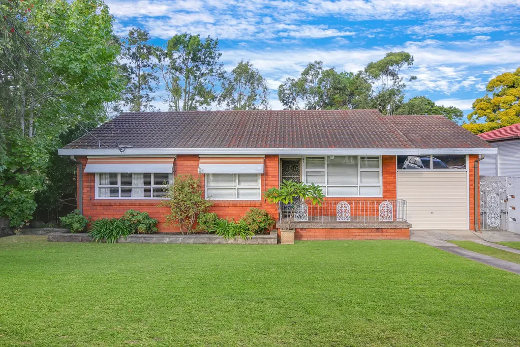 Pendle Hill 3Zimmer Stylish Single-Level Living with Parkland Outlook
