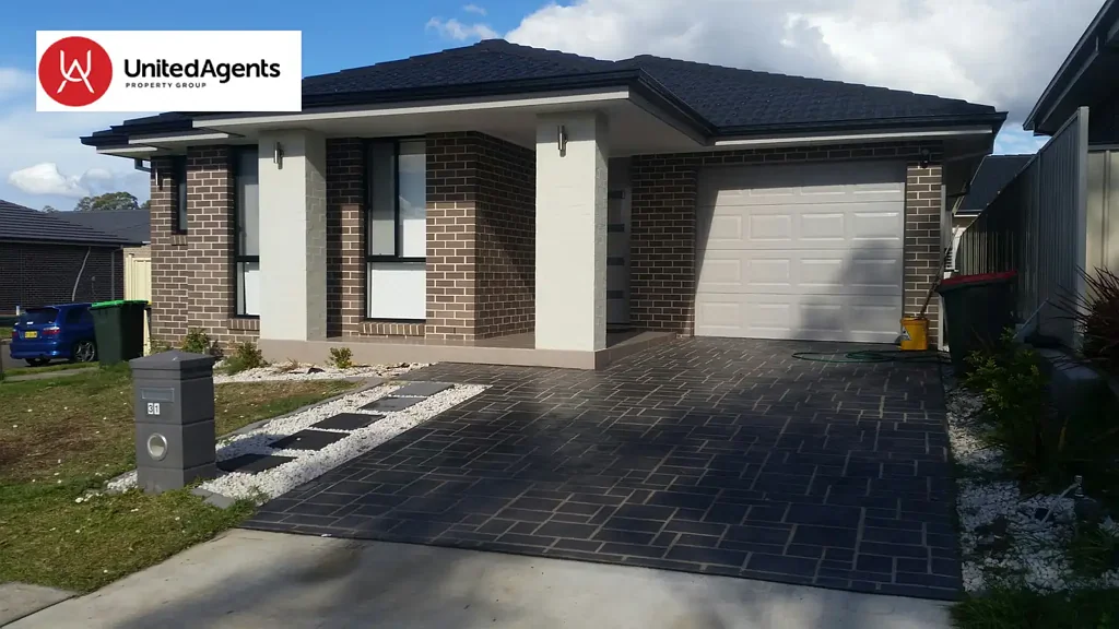 LOVELY FAMILY HOME!
