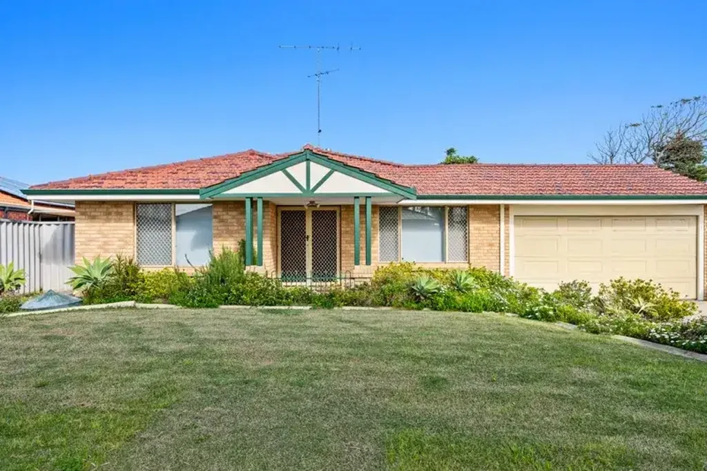 PORT KENNEDY 4X2 HOME FOR LEASE