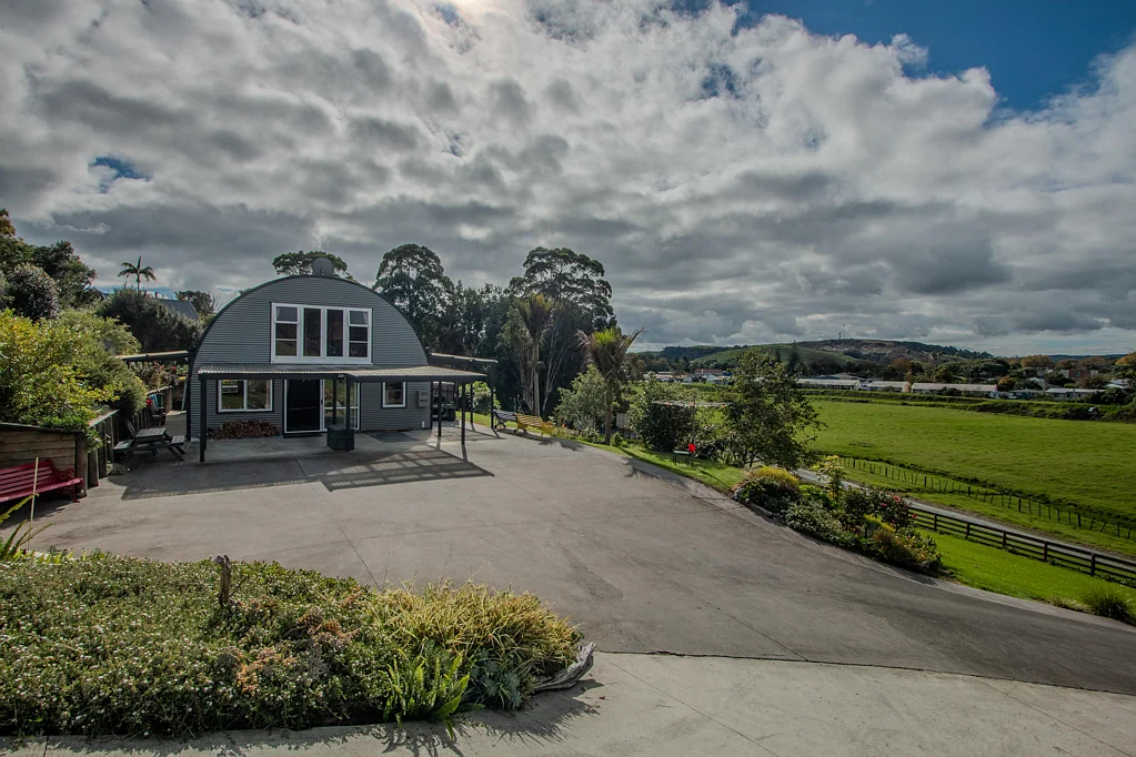 Kaitaia 4 Bedroom Barn-Style Beauty - Space, Style & A New Price!