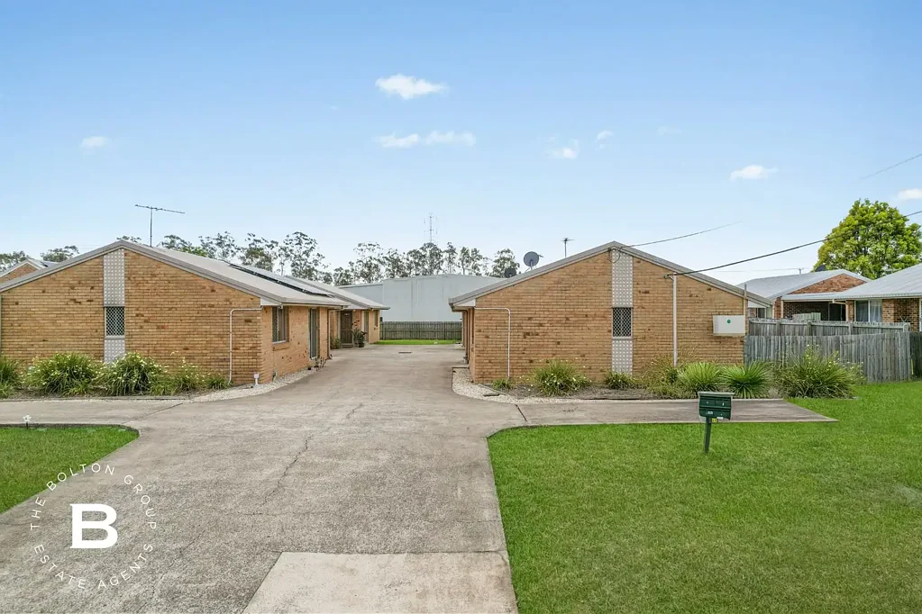Redbank Plains 2Moenga Stylishly Renovated and Ready to Call Home – Modern Living Made Easy