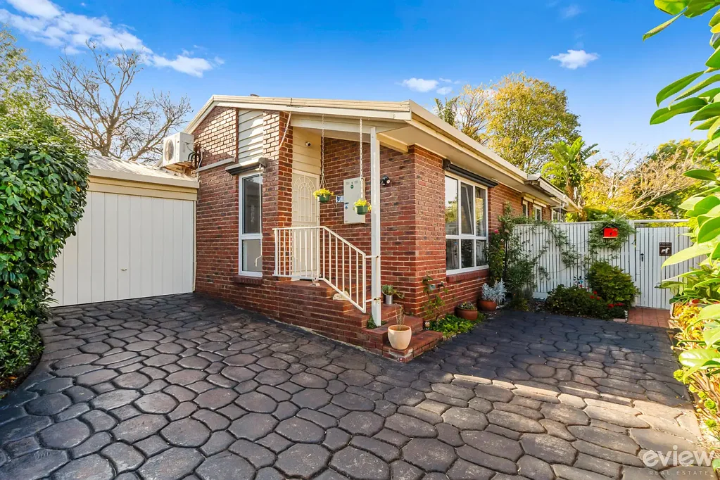 2/8 Poinciana Street, Frankston South, VIC 3199