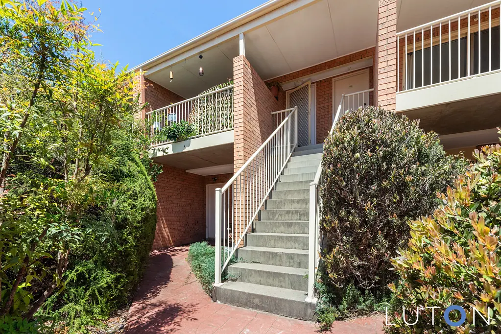 30/12 Albermarle Place, Phillip, ACT 2606