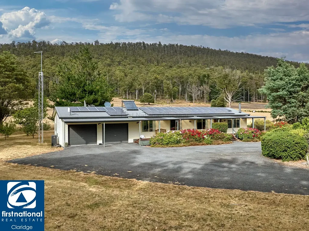 Mole Creek 7कमरा A Rare Dual-Residence Opportunity - Mole Creek