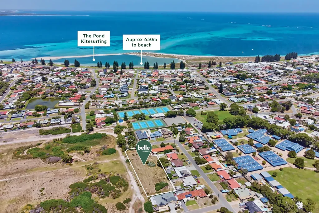 Safety Bay Rare 5-unit coastal development opportunity