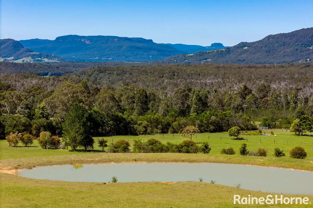 Kangaroo Valley Nine Acres of Possibility, With Views to Take Your Breath Away