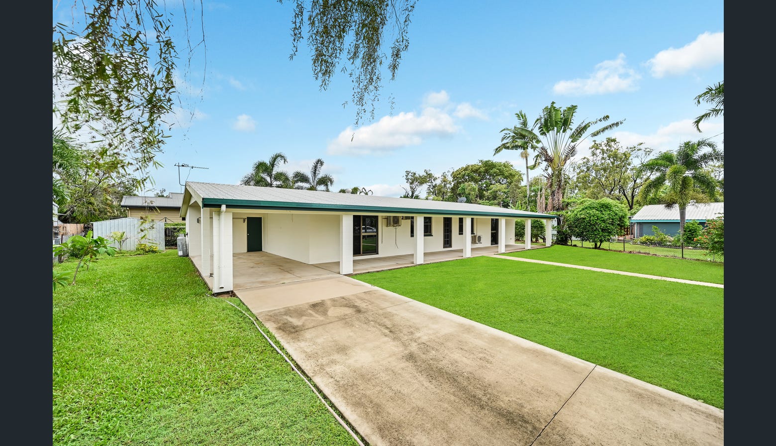 4 TREVINA CT, BALGAL BEACH QLD 4816, 0部屋, 0バスルーム, House