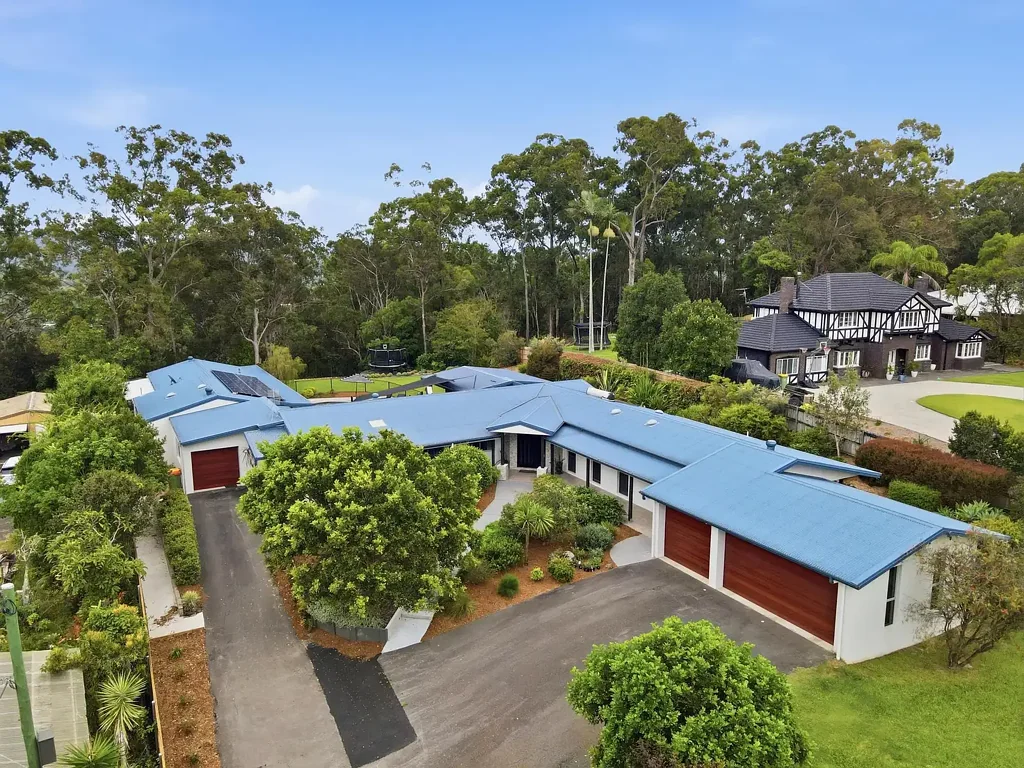 55 Westminster Boulevard, Elanora, QLD 4221