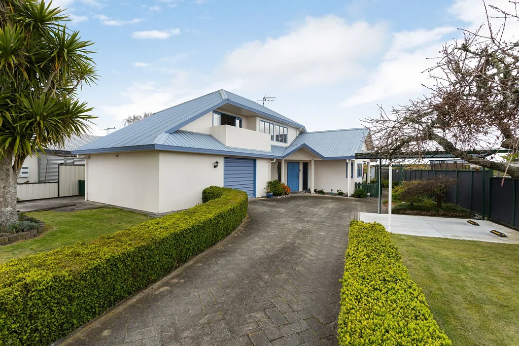 Fairview Downs 3 Bedroom Loved From Day One