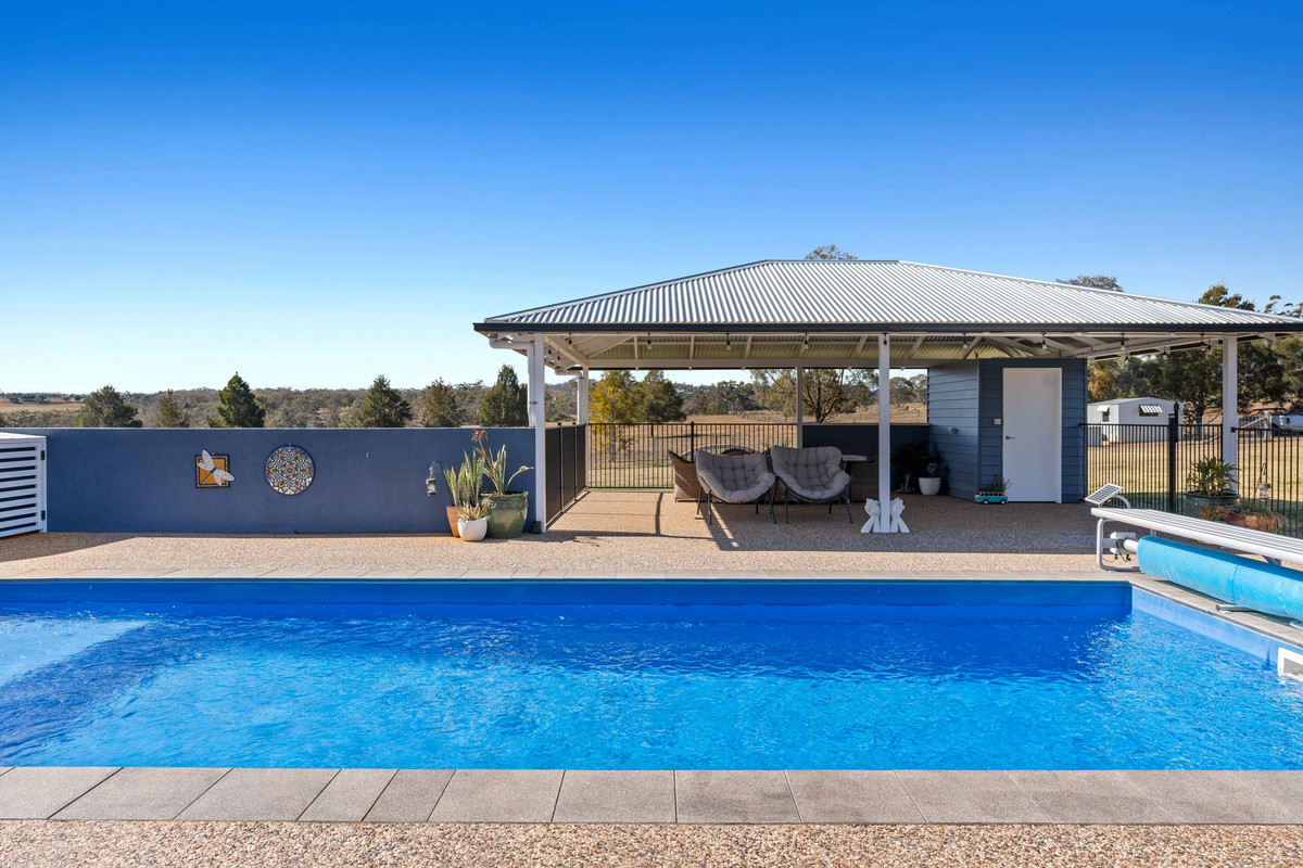 586 OLD GOOMBUNGEE RD, CAWDOR QLD 4352, 0 Kuwarto, 0 Banyo, House