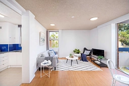 23/171 Flemington Road, North Melbourne