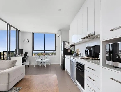 805/6-8 Charles Street, Charlestown, NSW 2290, 2 Kuwarto, 2 Banyo, Apartment