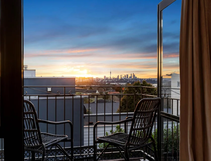 2/44 Fancourt Street, Meadowbank, Auckland City, 4 ਕਮਰੇ, 2 ਬਾਥਰੂਮ, House