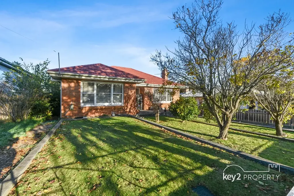 Deloraine 2房  Solid Home in Convenient Deloraine Location