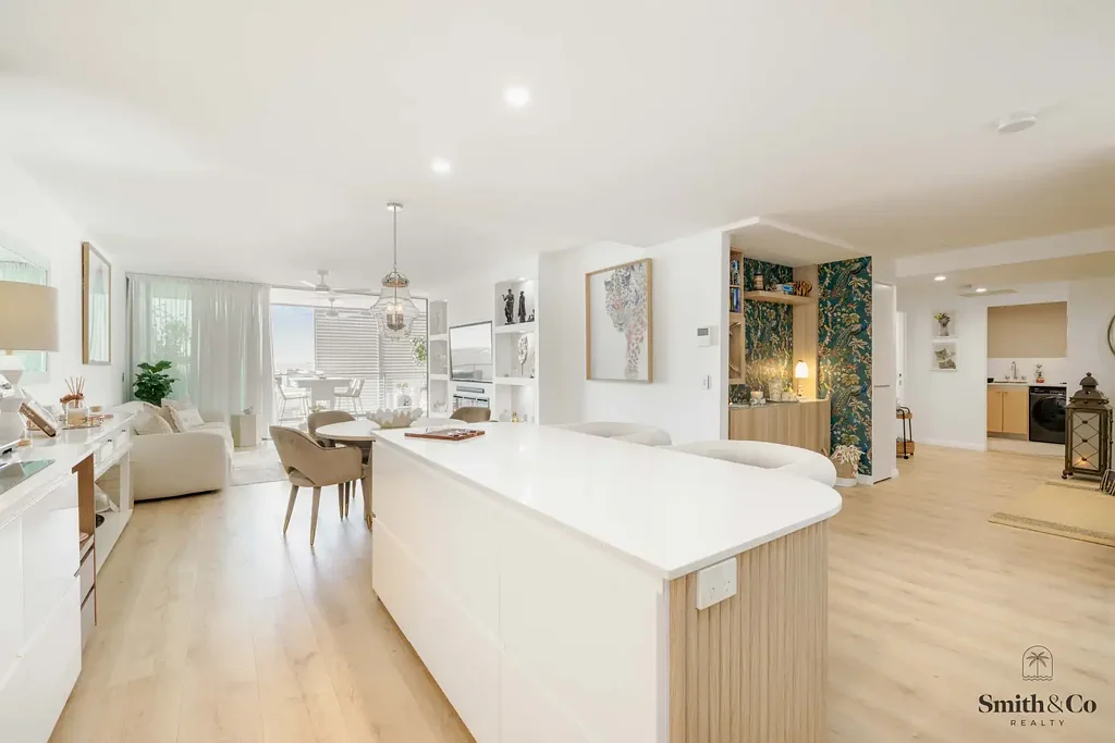 Paradise Point 2침실 IMPECCABLY PRESENTED ON EXCLUSIVE EPHRAIM ISLAND — NOTHING LEFT TO DO