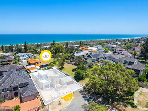 City Beach 4 Bedroom A Premier City Beach Location | At The End Of a Hilltop Cul-de-sac | Entire North Boundary onto Park