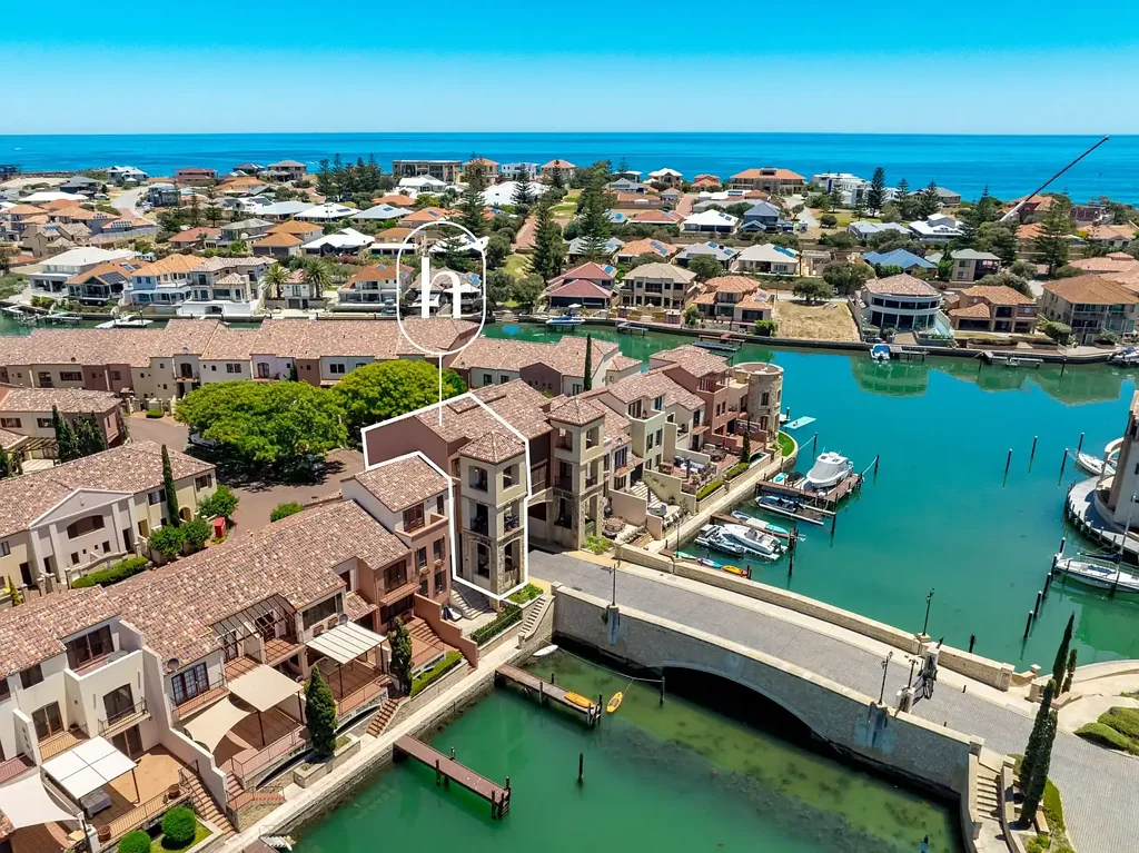 10/18 PORT QUAYS, Wannanup, WA 6210