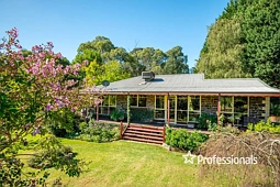 80 Parkinsons Road, Launching Place