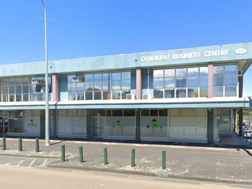 Otahuhu Refreshed Great South Rd Offices: Flex Size
