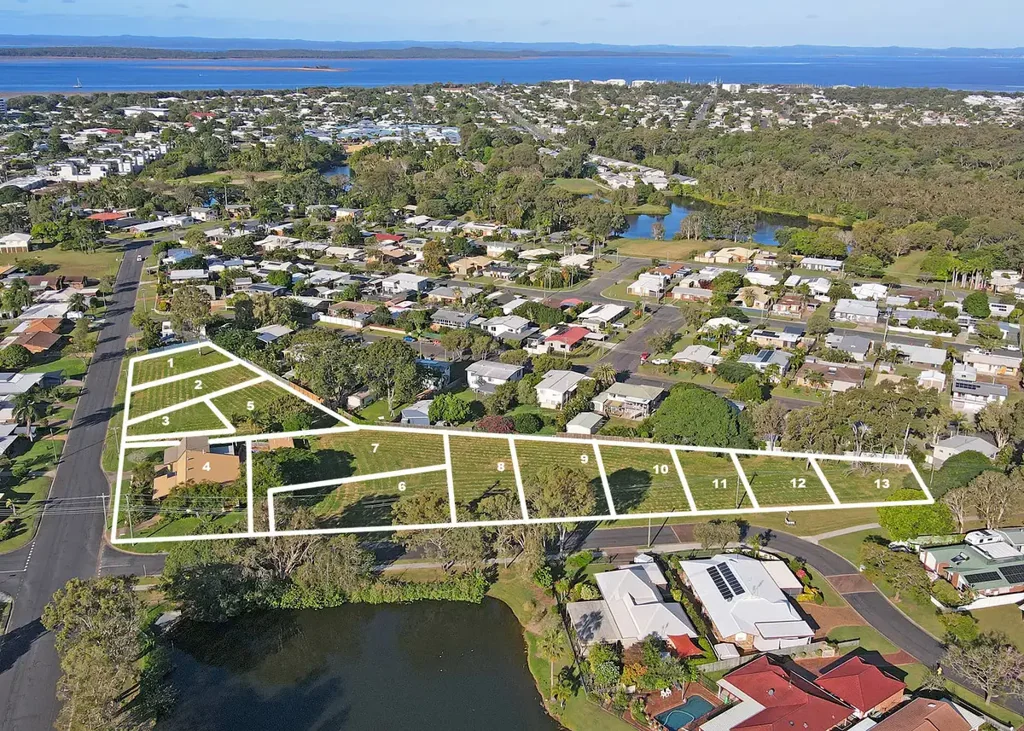 Urangan Registered Land! Walk to the Beach! Great size Lot - Build the Home of your dreams!
